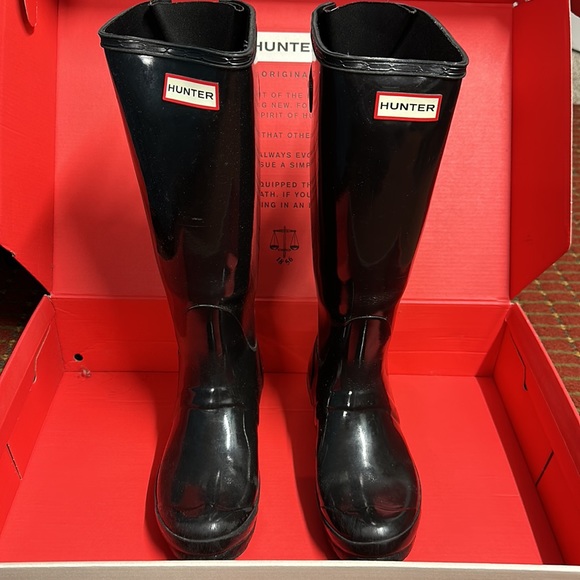 Hunter Womens Rain Boots size 7 - Picture 2 of 8